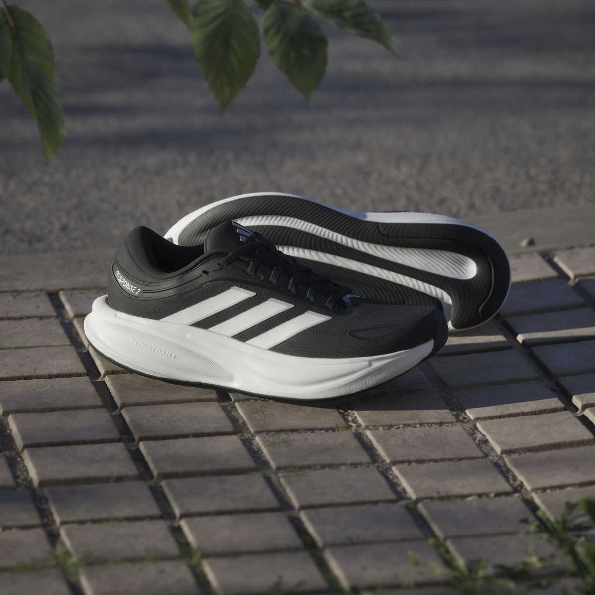 Scarpe da corsa Donna adidas Response 2 nere con intersuola Cloudfoam - Image 5