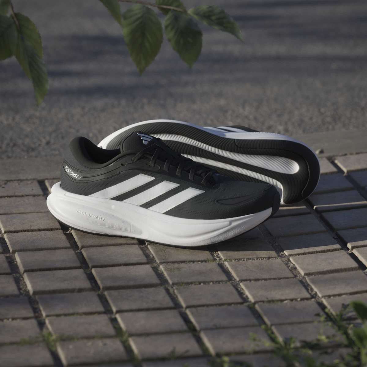 Scarpe da corsa su strada nere adidas Response 2 Cloudfoam da Uomo - Image 3