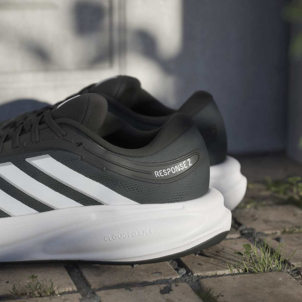 Scarpe da corsa su strada nere adidas Response 2 Cloudfoam da Uomo - Image 4