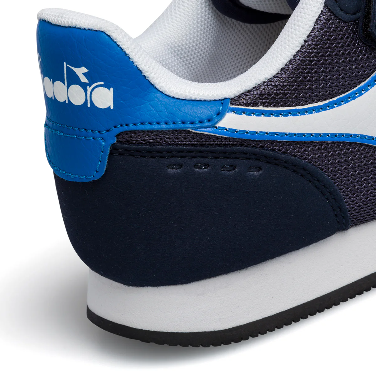 Scarpe da ginnastica blu da bambino con logo laterale a contrasto Diadora Simple Run Ps - Image 14