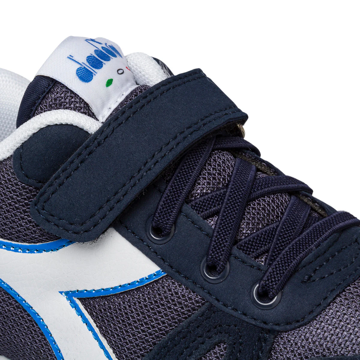 Scarpe da ginnastica blu da bambino con logo laterale a contrasto Diadora Simple Run Ps - Image 6