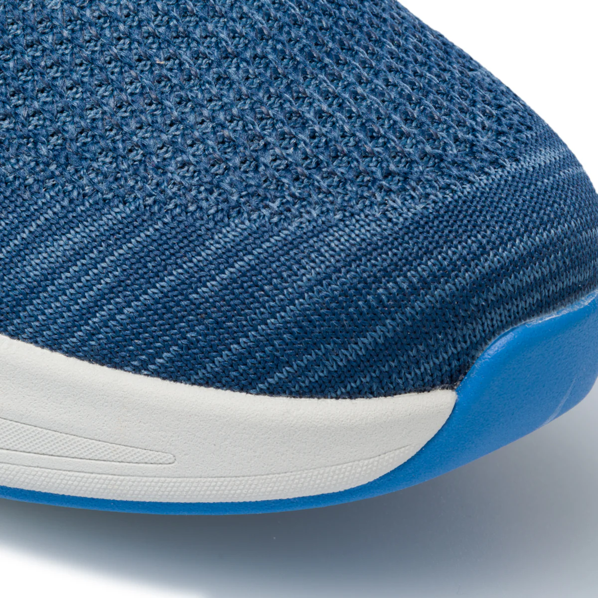 Scarpe da running blu con suola ULTRA GO Skechers Go Run Elevate - Image 5