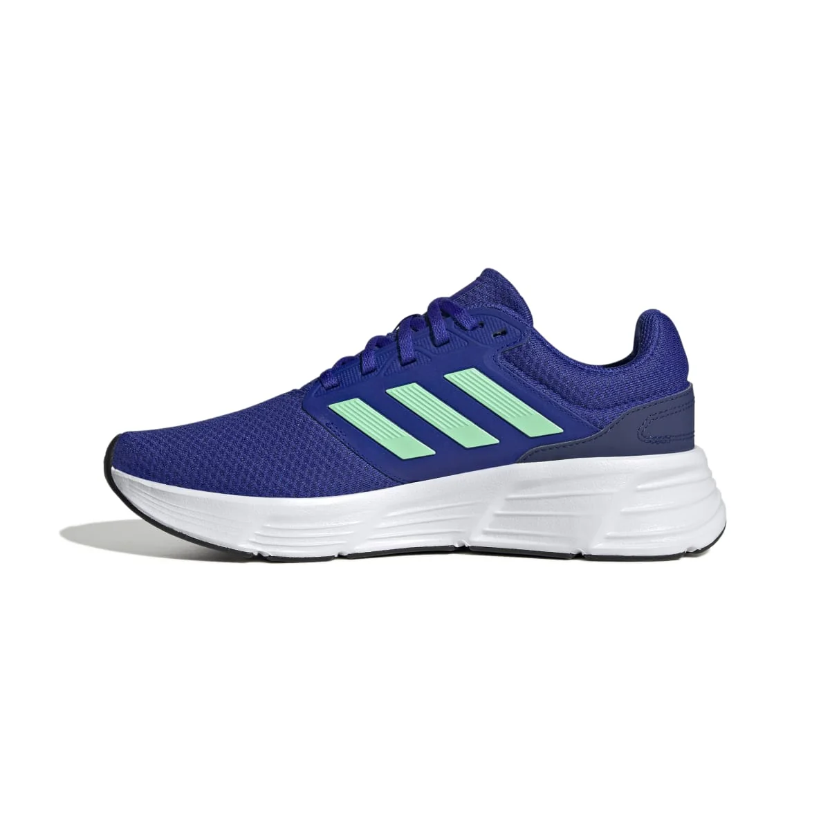 Scarpe da running blu da uomo in mesh con ammortizzazione Cloudfoam adidas Galaxy 6 - Image 5