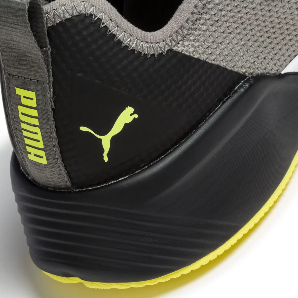 Sneakers grigie in tessuto mesh con logo laterale Puma Retaliate - Image 7
