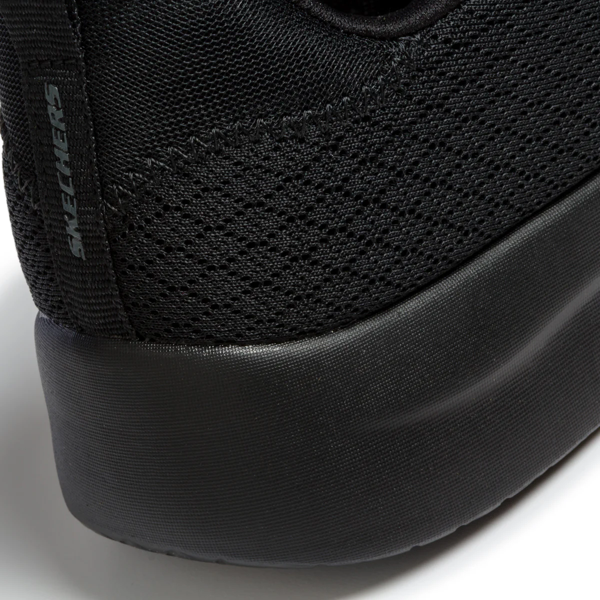 Scarpe da running nere con logo laterale Skechers Dynamight 2.0 - Image 7