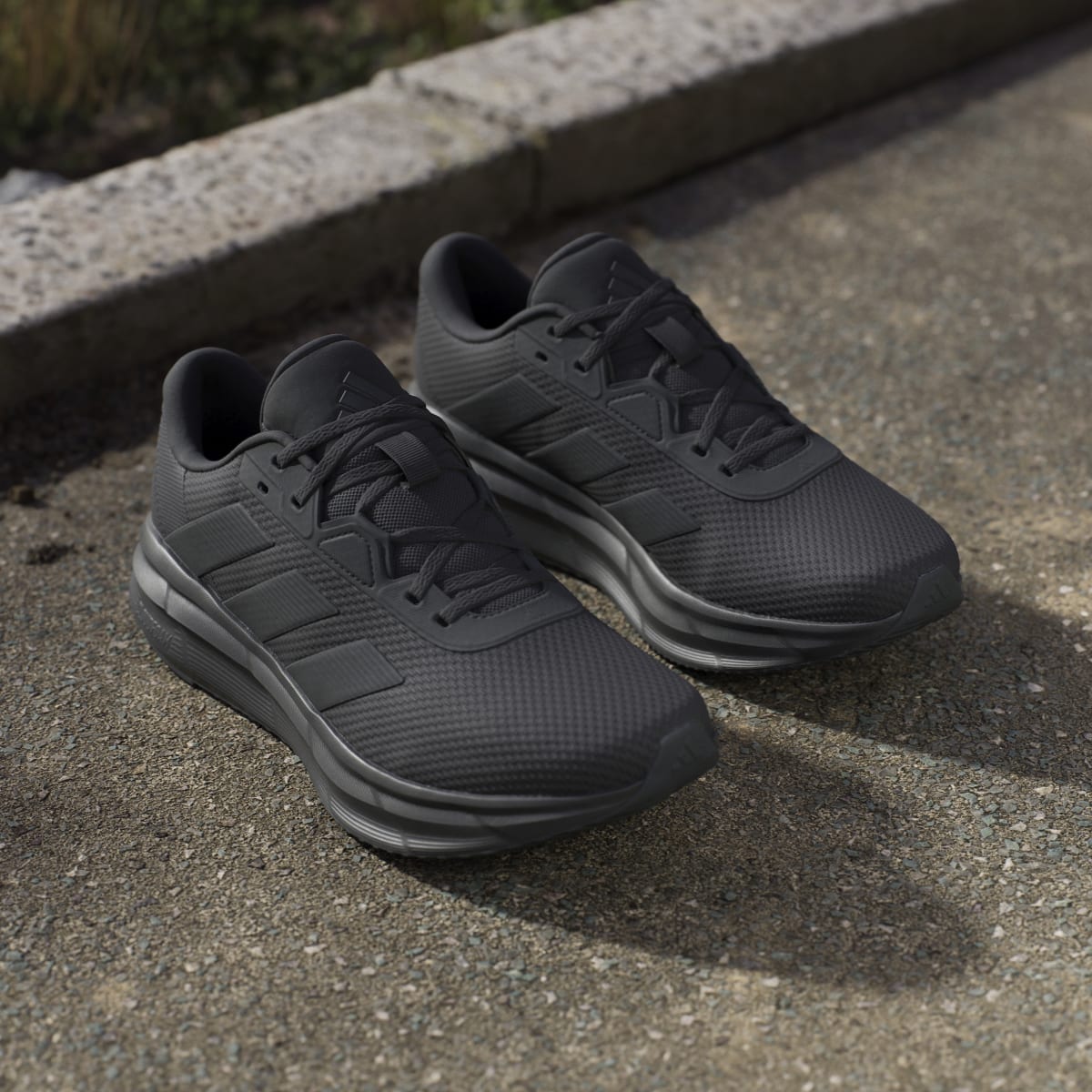 Scarpe da running nere da Uomo con logo adidas Galaxy 7