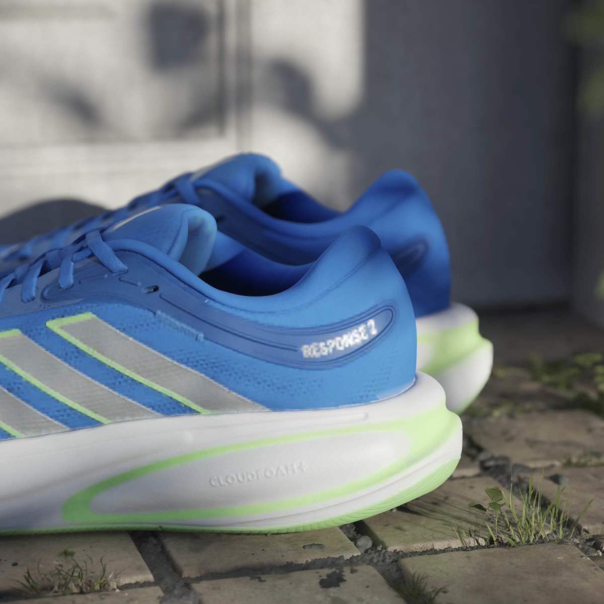 Scarpe da running uomo adidas Response 2 blu con intersuola Cloudfoam - Image 4