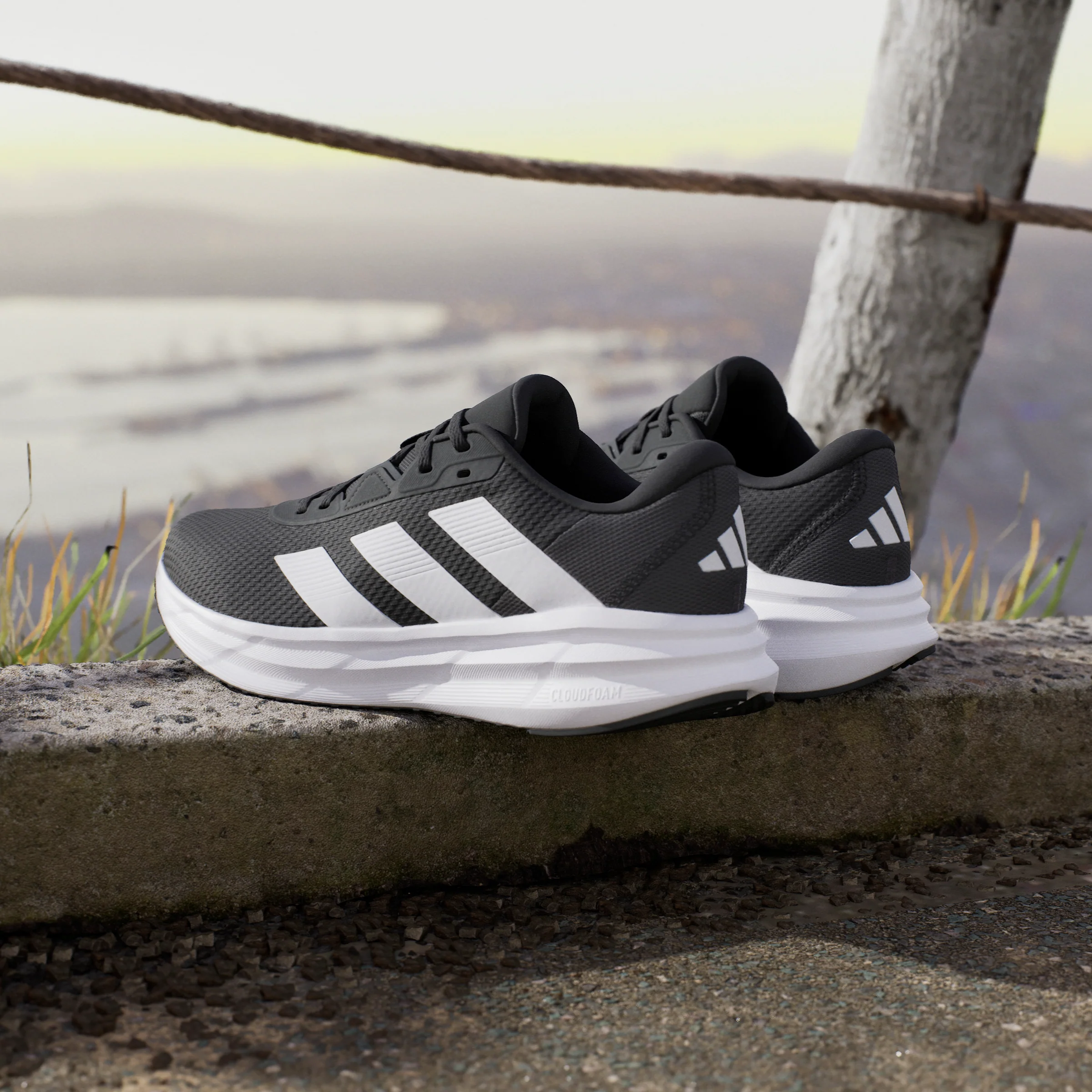 Scarpe da running uomo nere con logo adidas Galaxy 7 - Image 3