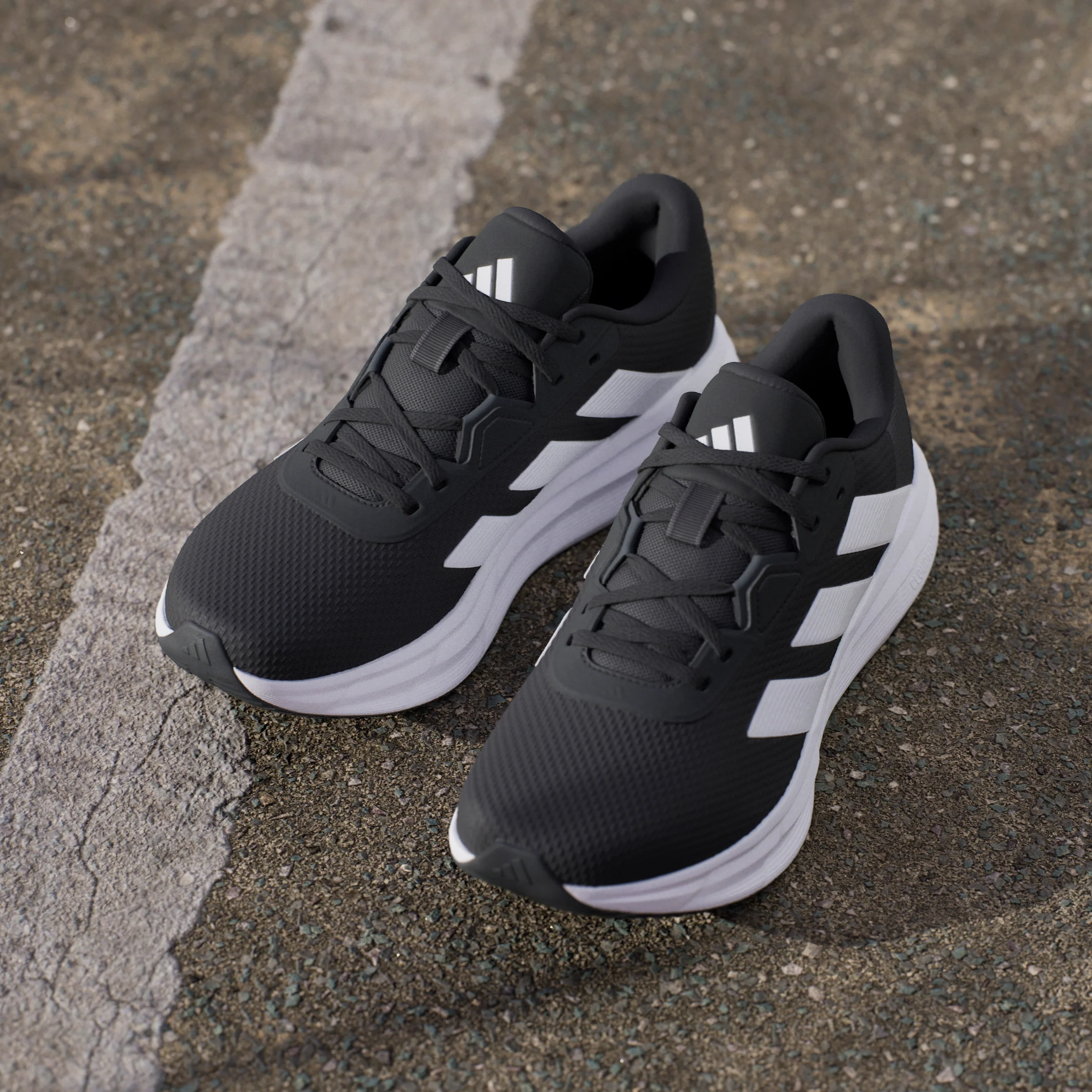 Scarpe da running uomo nere con logo adidas Galaxy 7 - Image 4