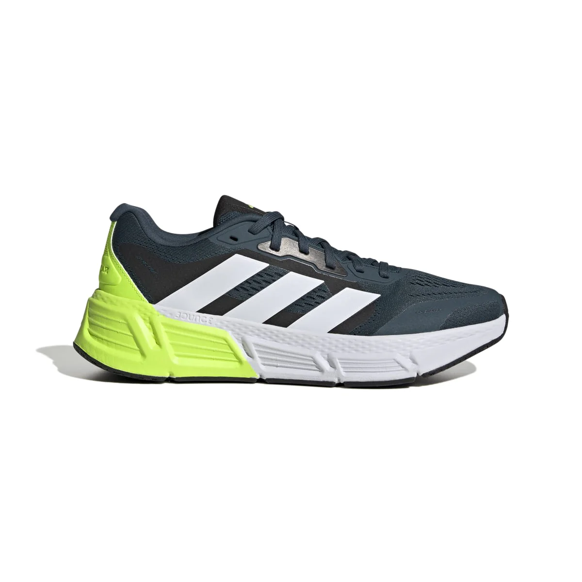 Scarpe da running verdi da uomo con dettagli fluo adidas Questar 2