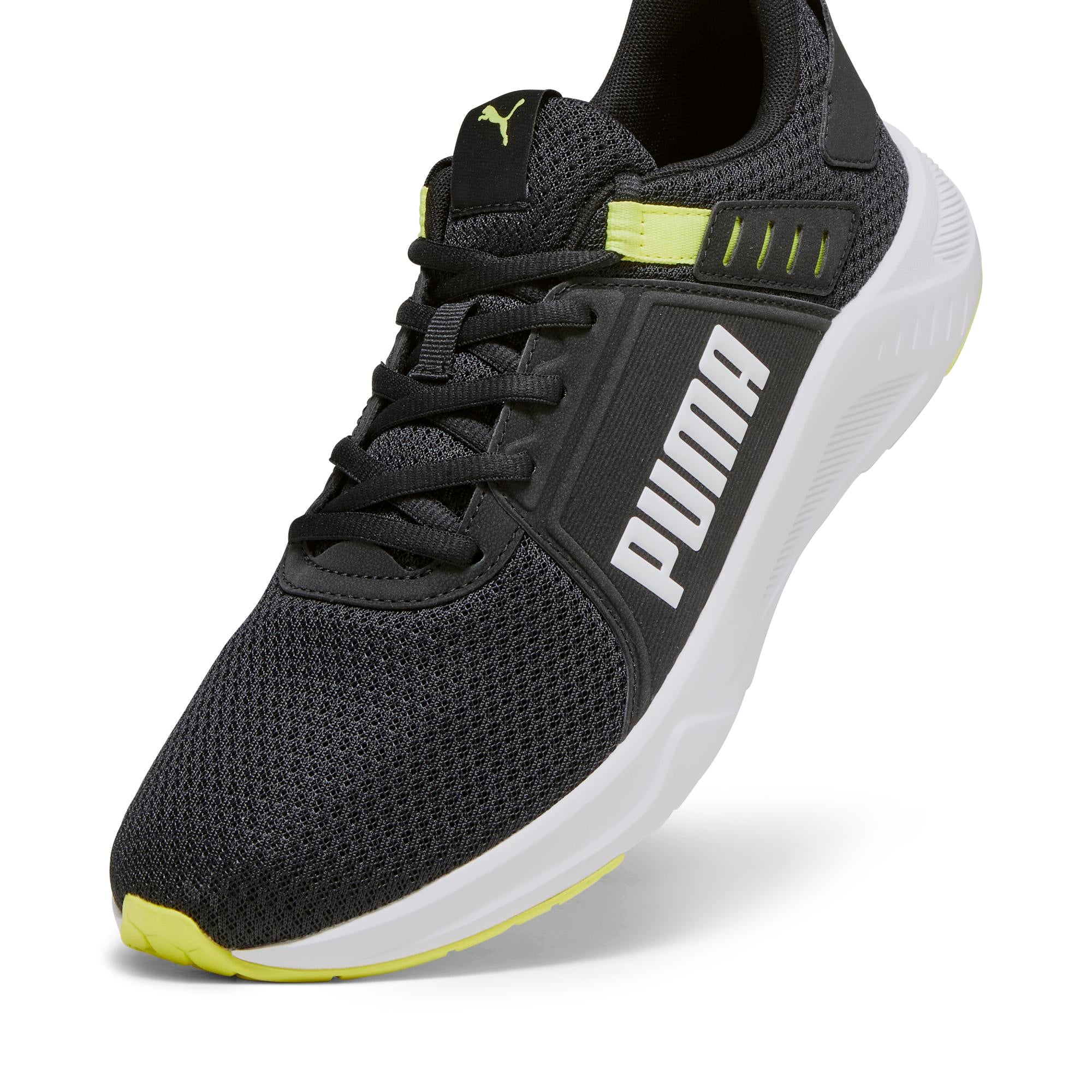 Scarpe sportive nere da uomo con logo laterale e dettagli gialli Puma FTR Connect - Image 6