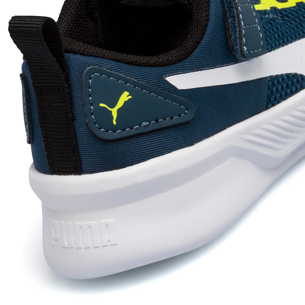 Scarpe sportive primi passi blu da bambino Puma Flyer Runner V Inf - Image 7