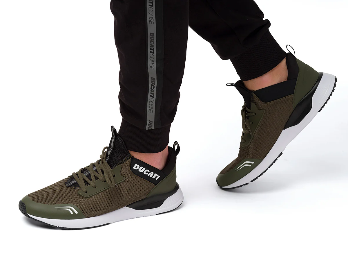 Scarpe sportive verdi e nere da uomo Ducati Foresto