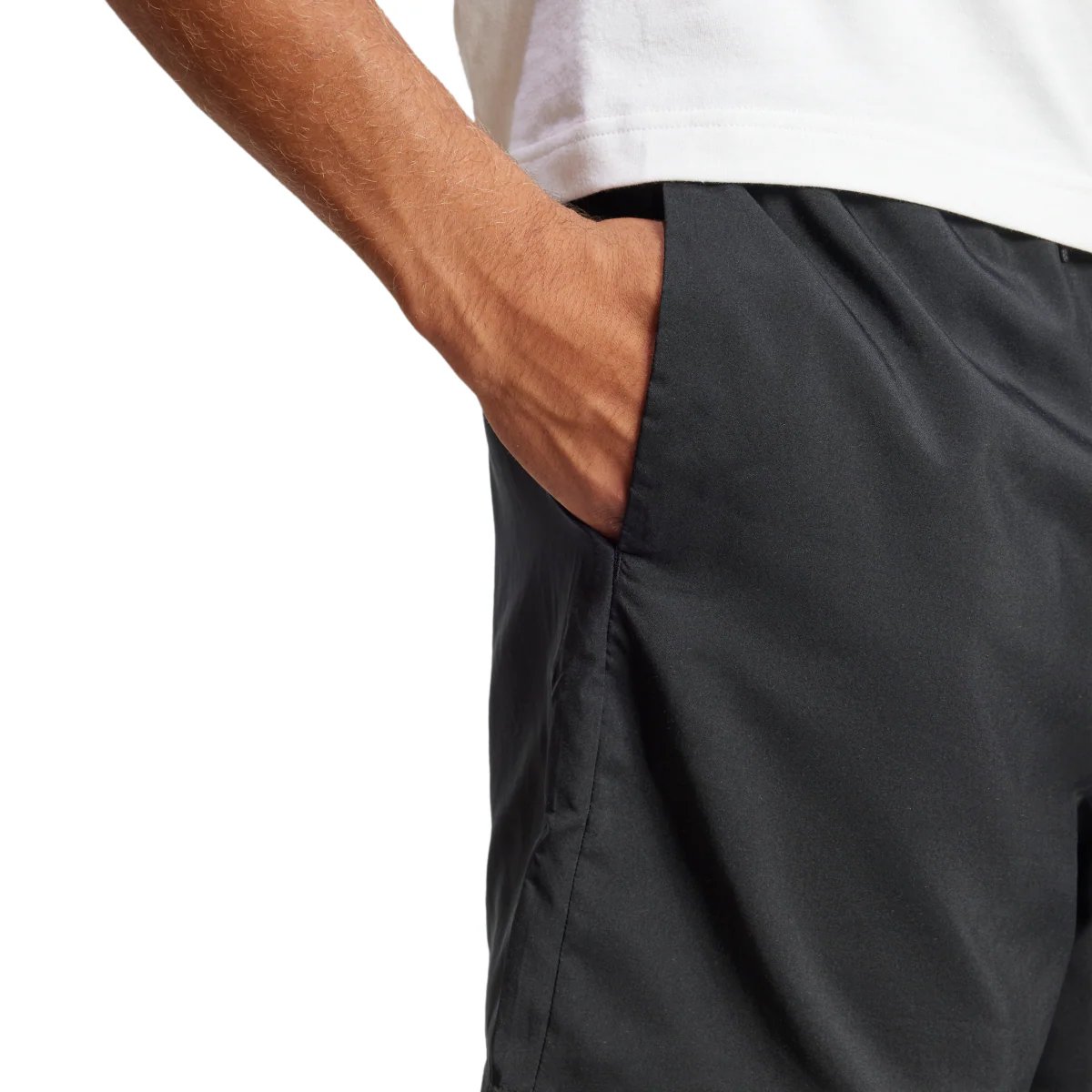 Shorts neri da Uomo sportivi con logo e vita elastica adidas - Image 4