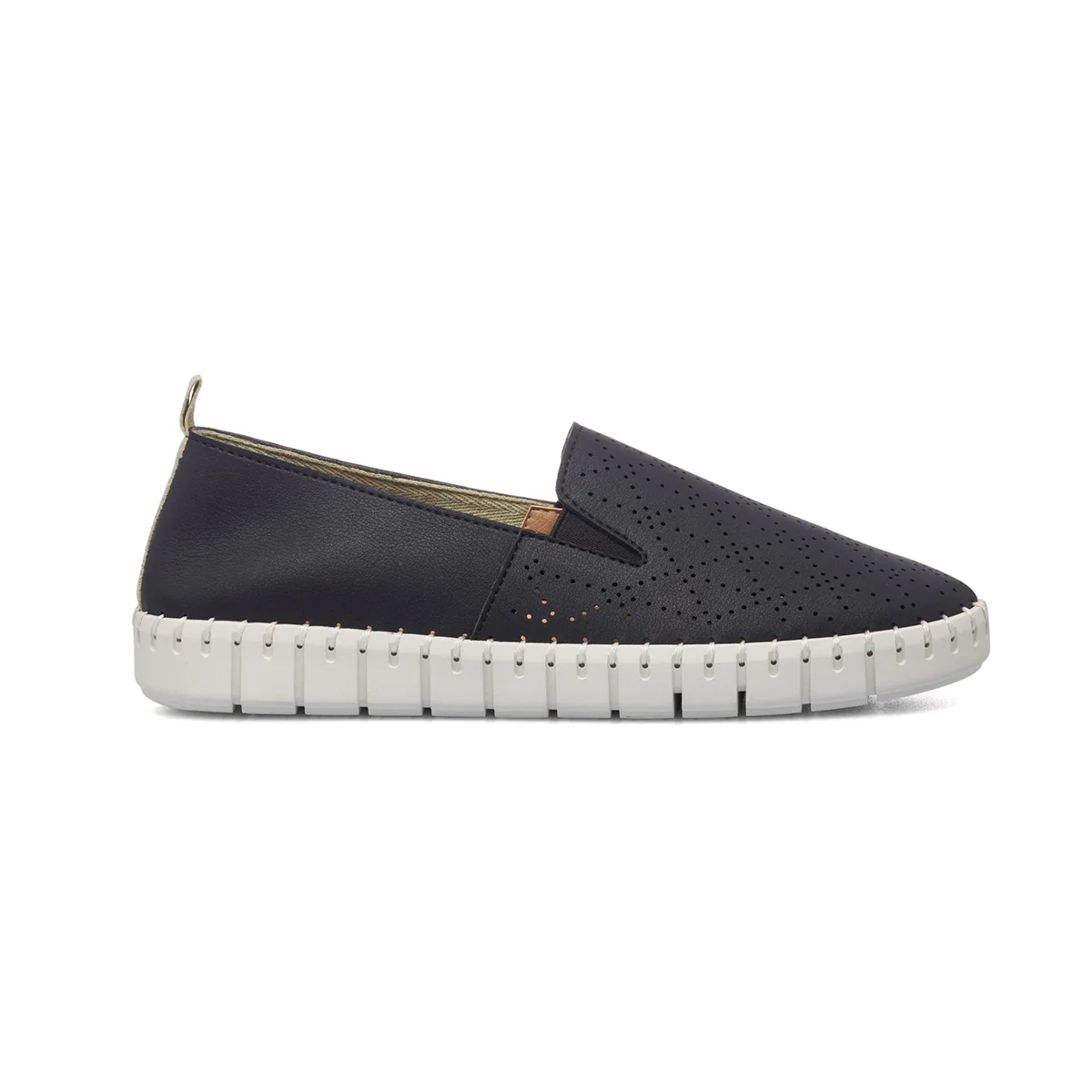 Slip-on comfort nere con dettagli traforati P Soft - Image 7
