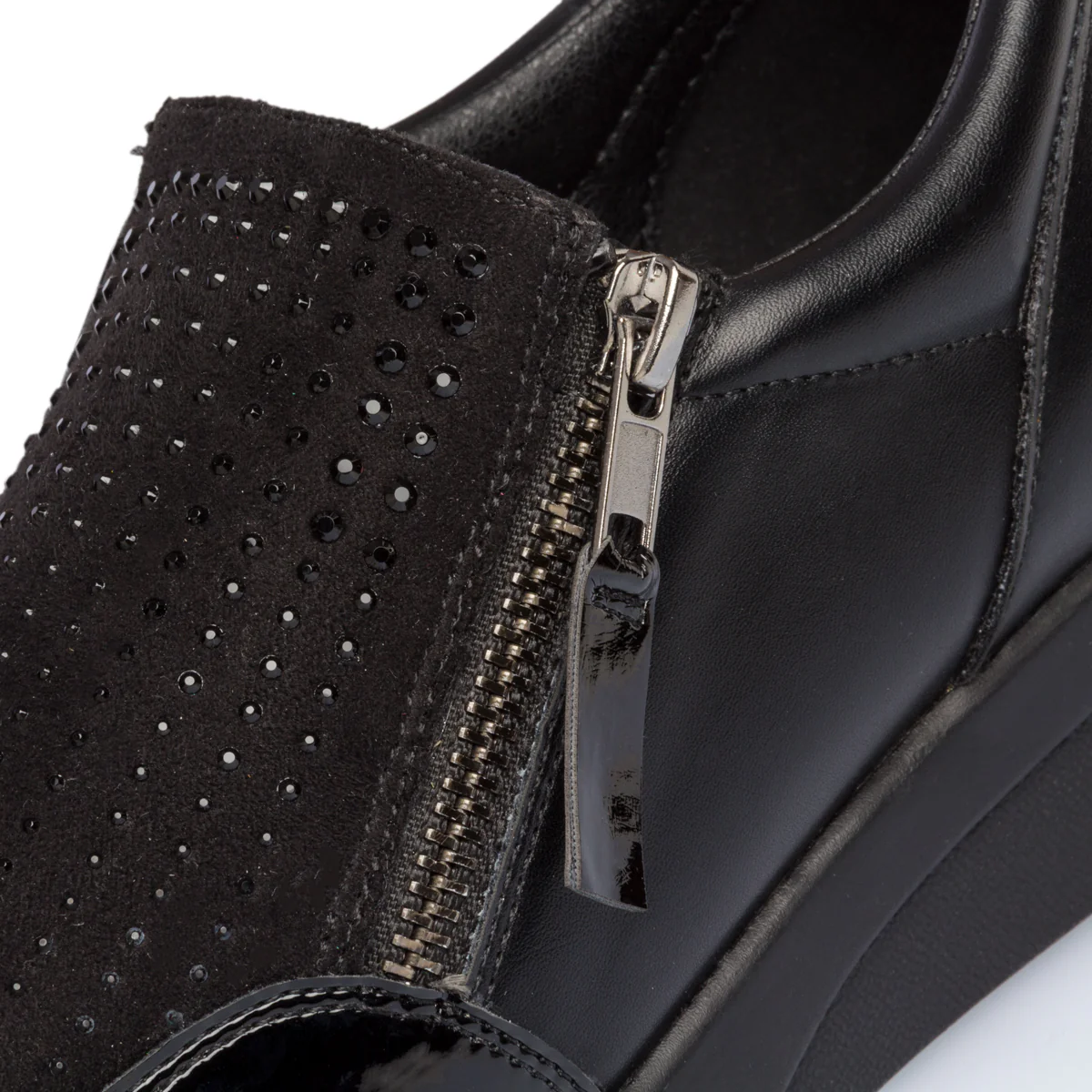 Slip-on comfort nere con zip laterali e strass P Soft - Image 8