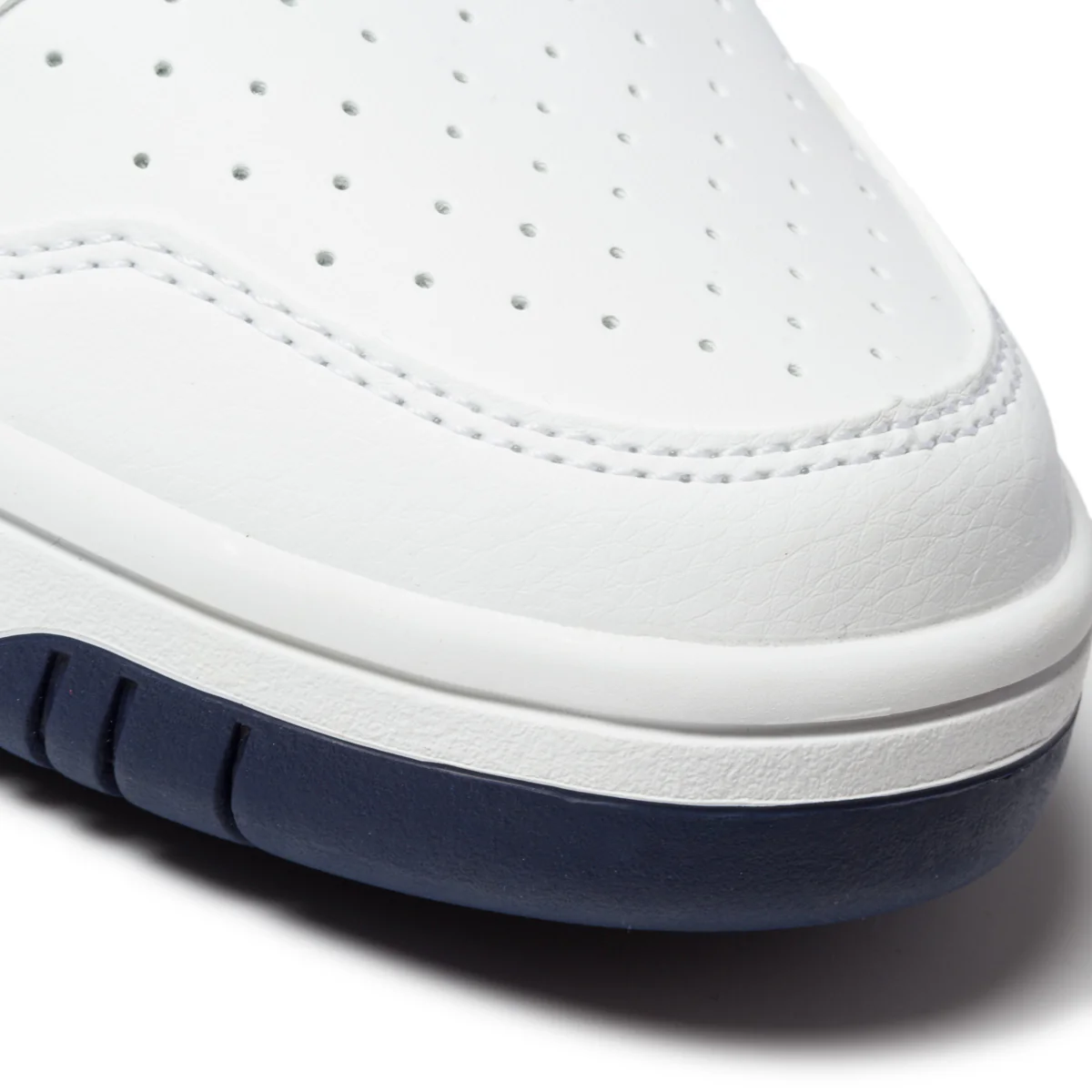 Sneakers alte bianche con dettagli traforati Puma Rebound Layup Sl Jr - Image 5