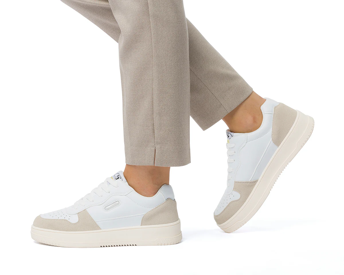 Sneakers alte bianche da donna con dettagli grigi Swish Jeans - Image 2