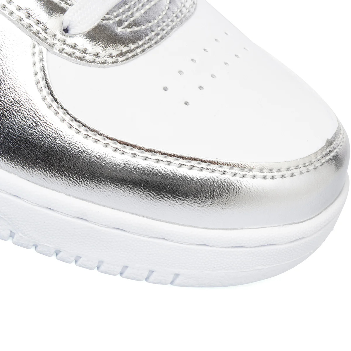 Sneakers alte bianche e argento effetto laminato da donna Diadora Raptor Mid - Image 6