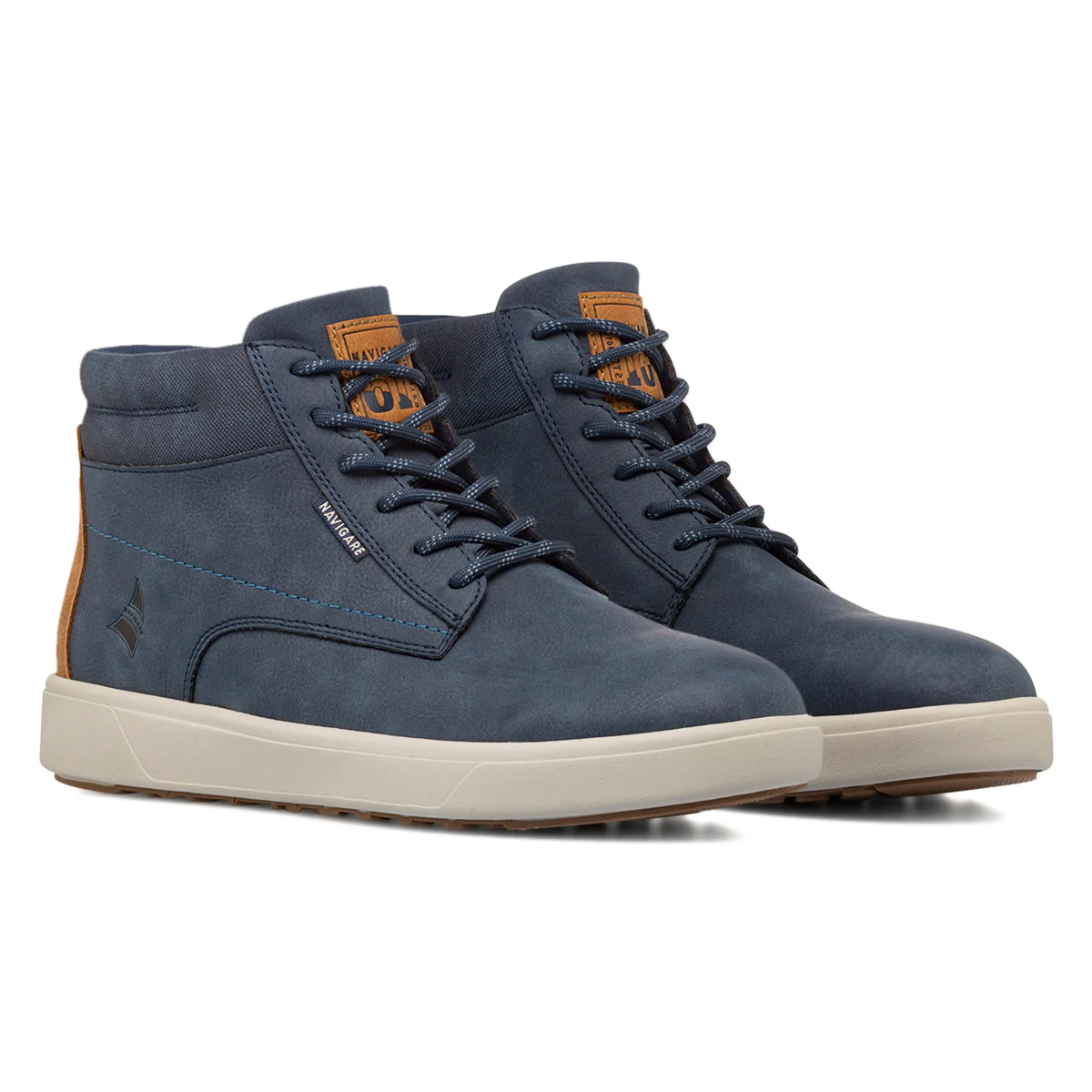 Sneakers alte da uomo blu con dettagli cuoio Navigare