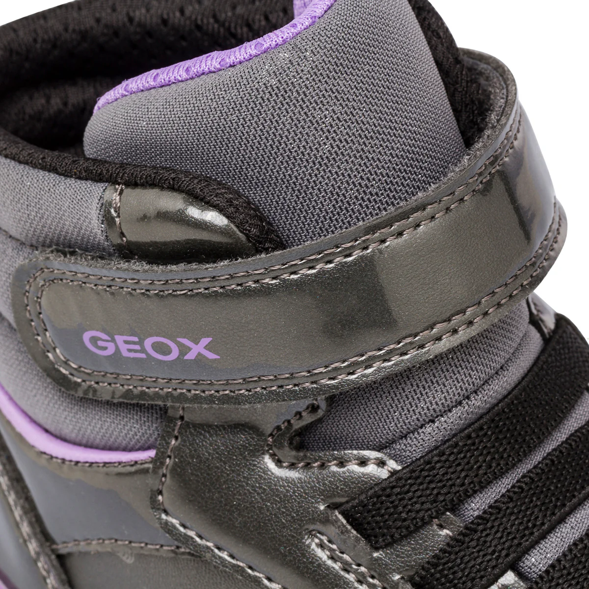 Sneakers alte grigie da bambina con velcro e dettagli viola Geox Washiba - Image 6