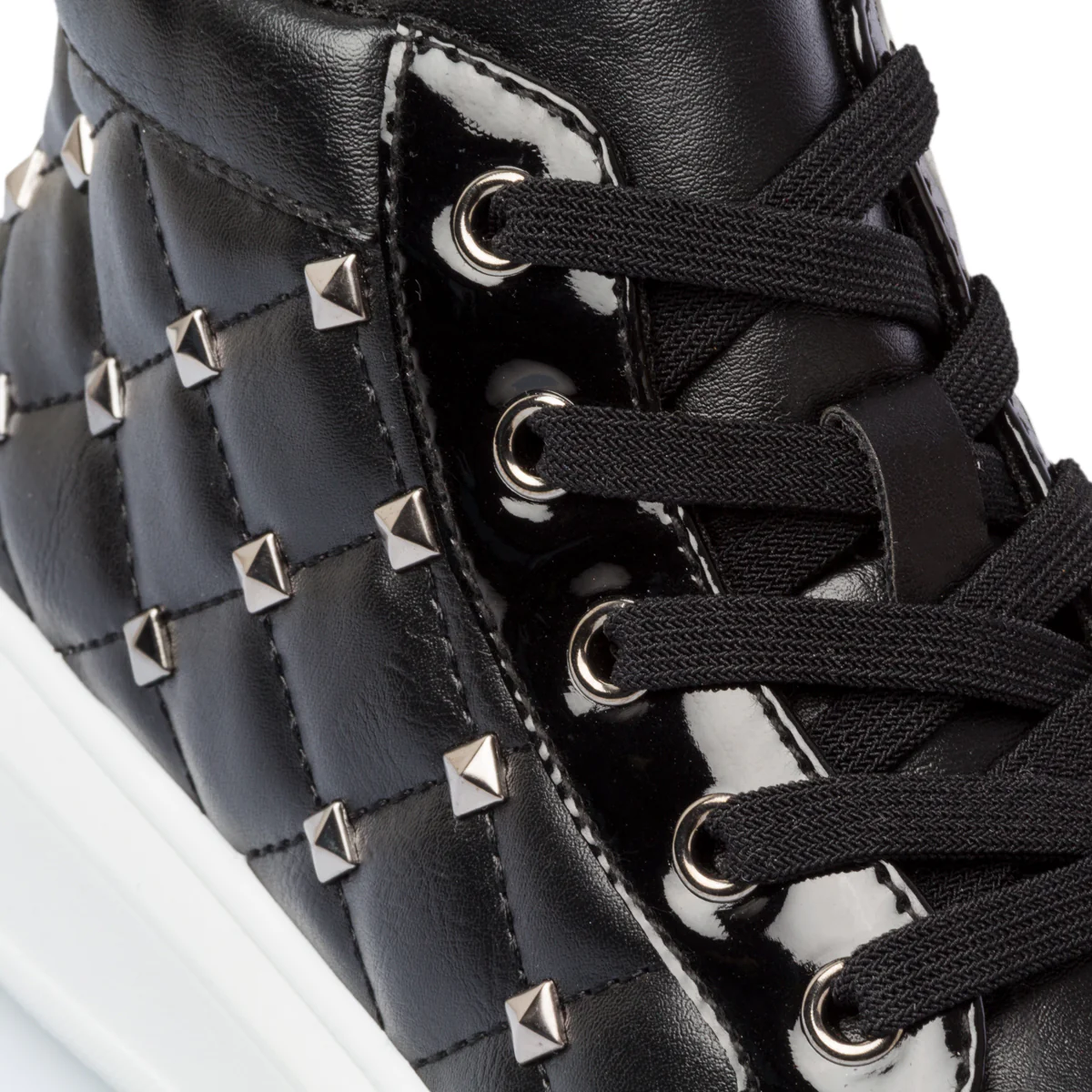 Sneakers alte nere effetto trapuntato con piccole borchie 10 Baci - Image 7