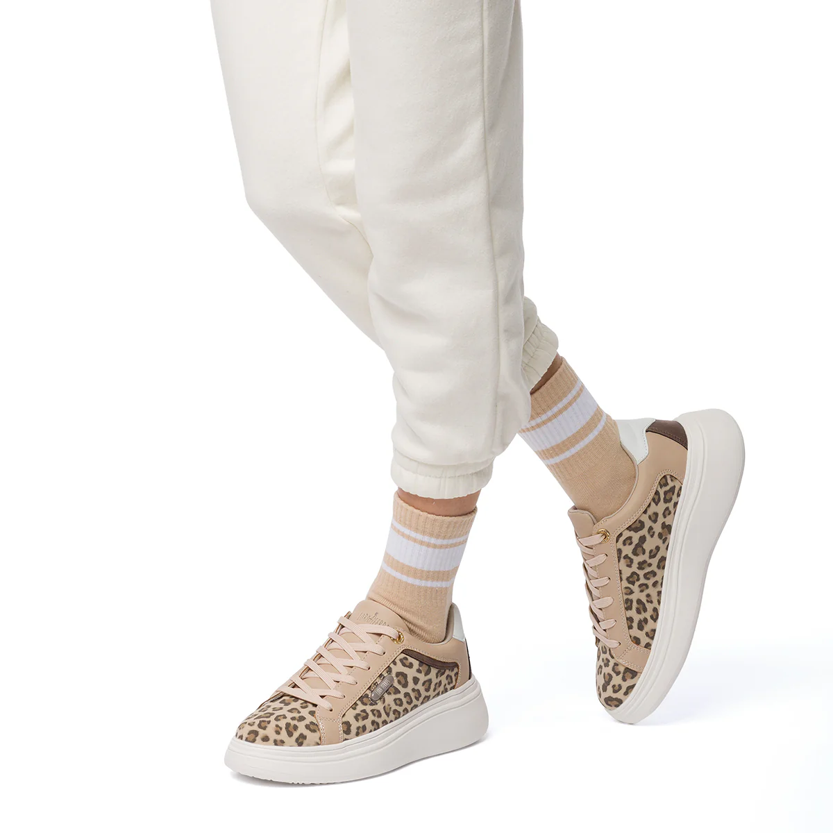 Sneakers animalier da donna con maxi-suola Lora Ferres - Image 3