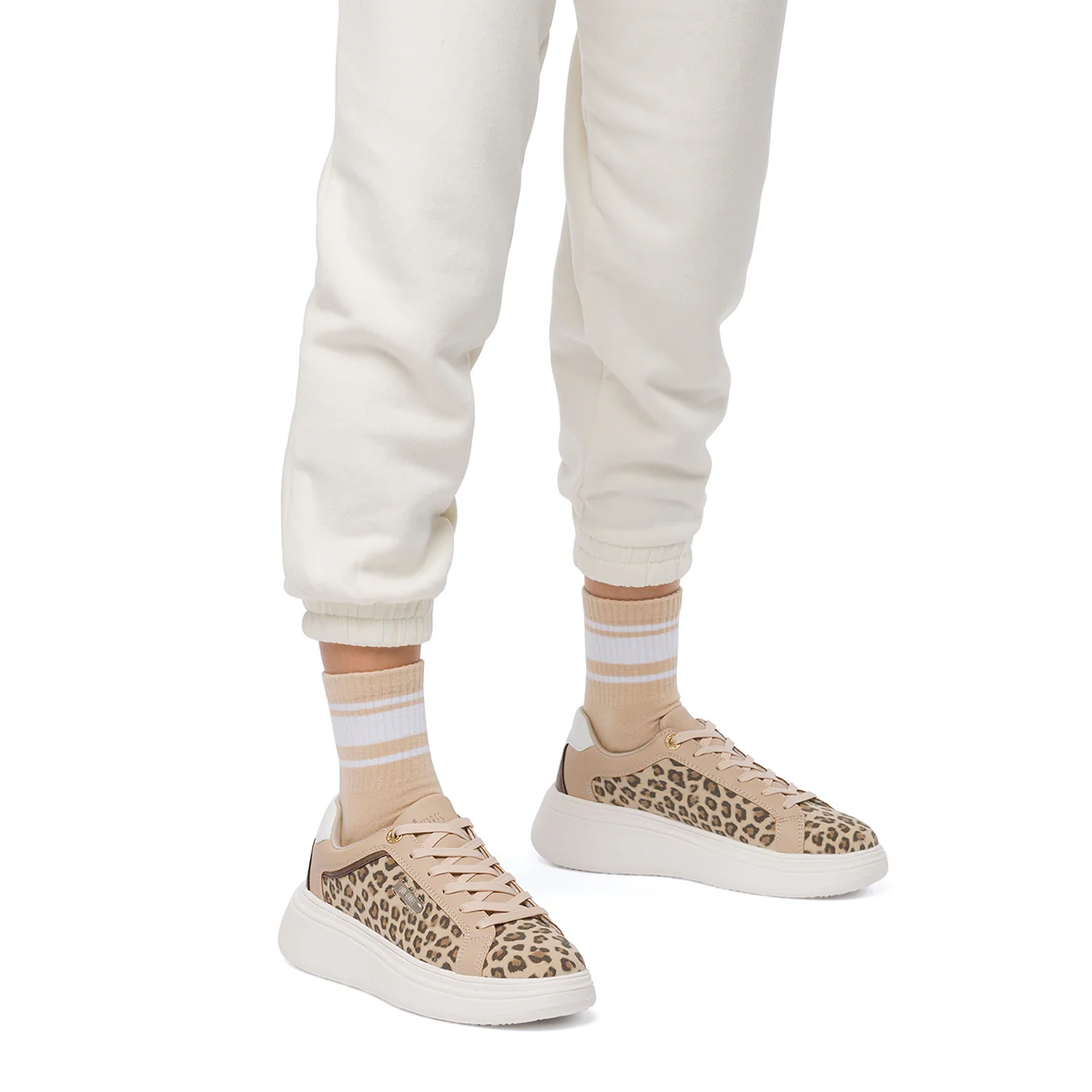Sneakers animalier da donna con maxi-suola Lora Ferres - Image 5