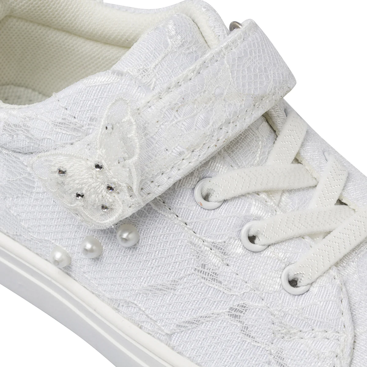 Sneakers bambina bianche Le scarpe di Alice in pizzo e con strappo - Image 5