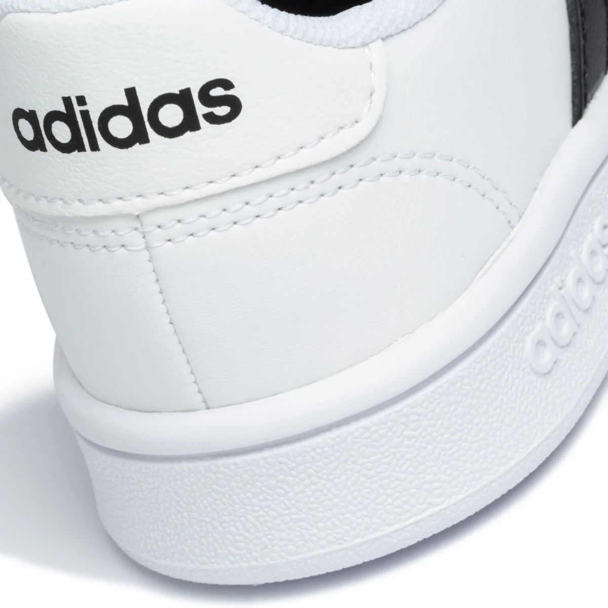 Sneakers bianche con lacci elastici adidas Grand Court C - Image 7