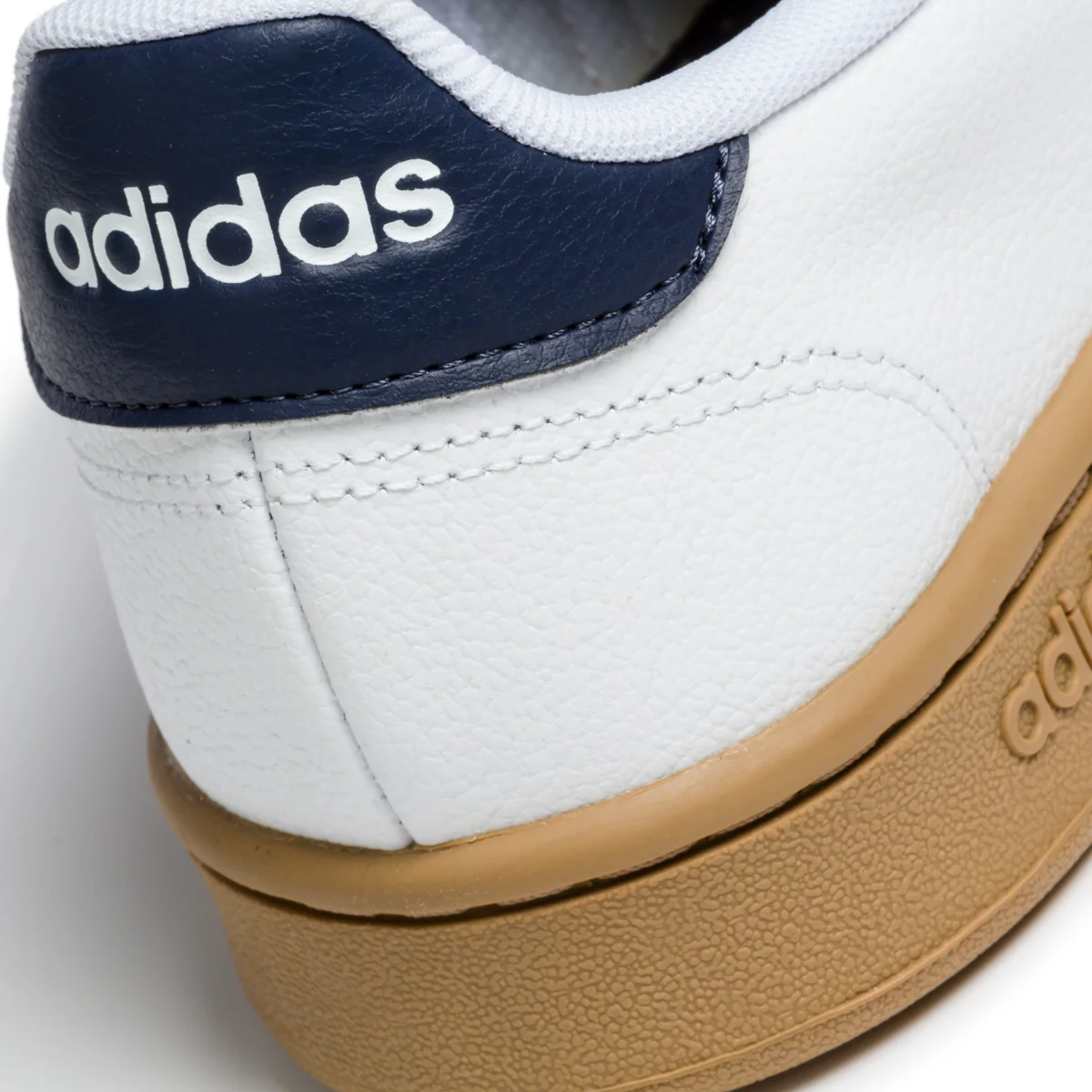 Sneakers bianche con strisce a contrasto adidas Grand Court - Image 7