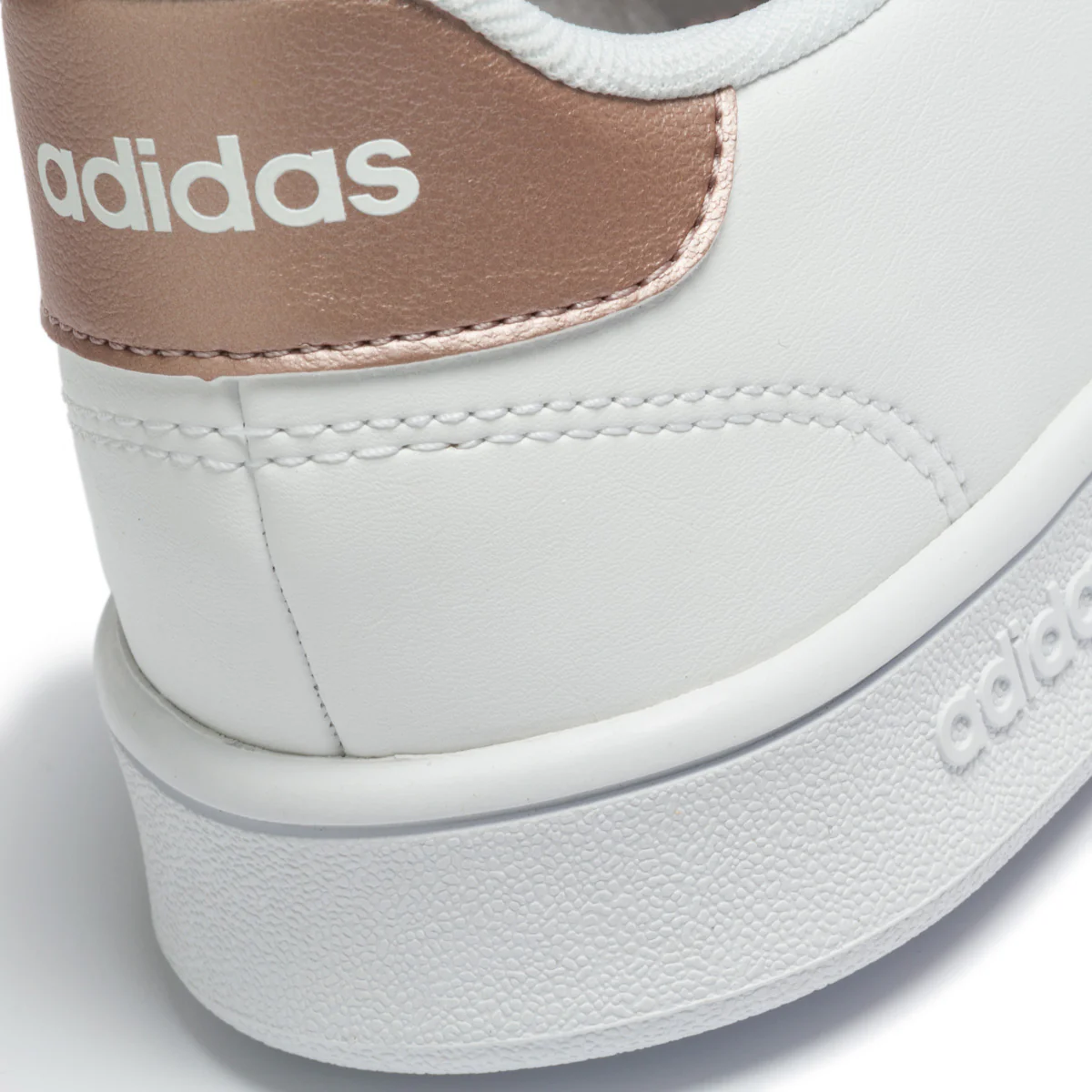 Sneakers bianche con strisce laterali a contrasto adidas Grand Court K - Image 7