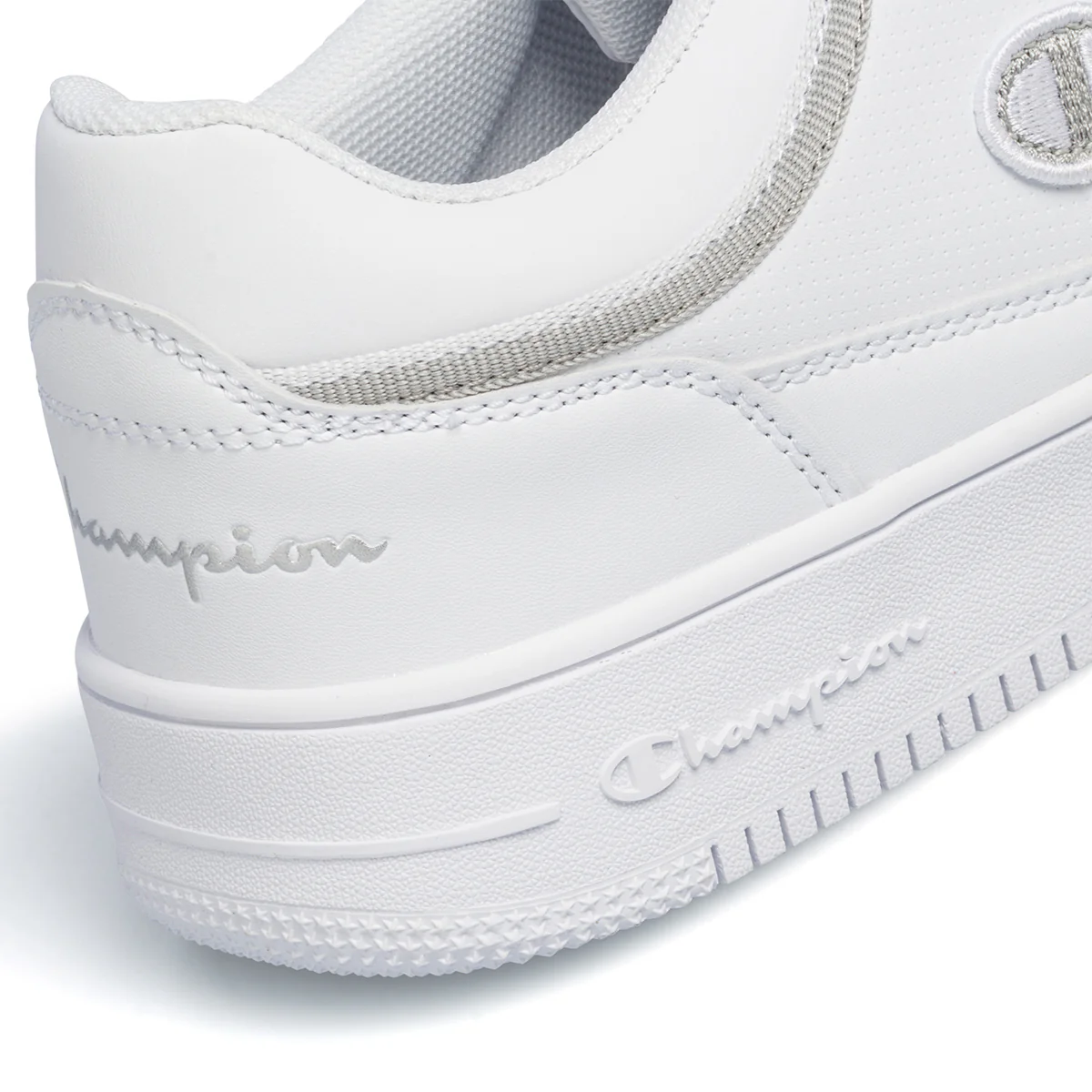Sneakers bianche da donna con logo laterale Champion Rebound Low - Image 7
