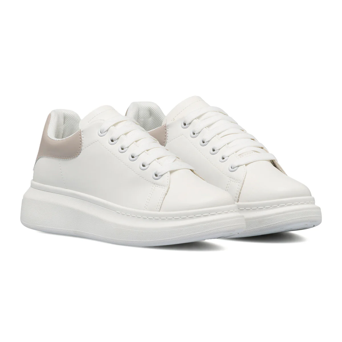 Sneakers bianche da donna con maxi-suola Lora Ferres