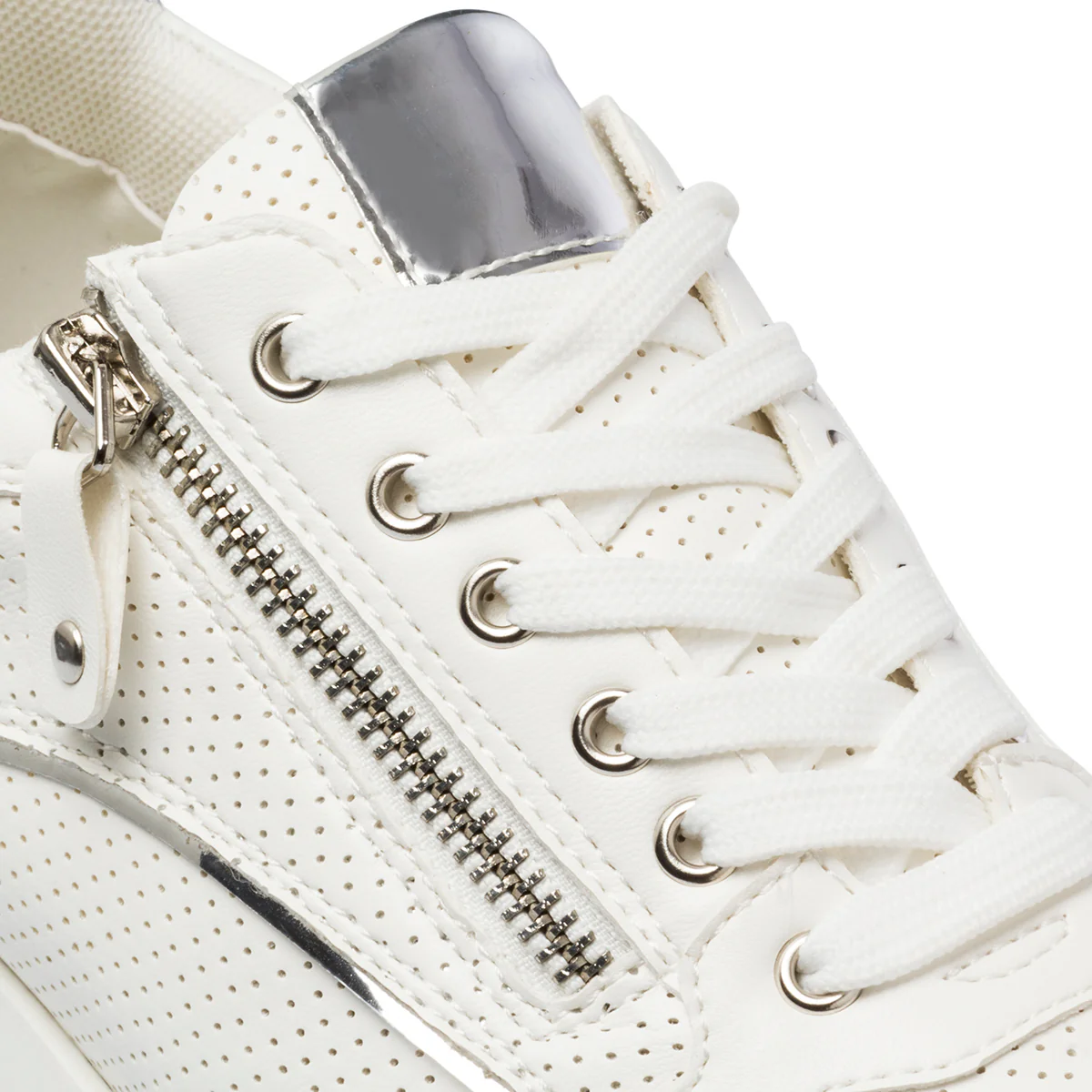Sneakers bianche da donna traforate con zip laterale Lora Ferres - Image 6