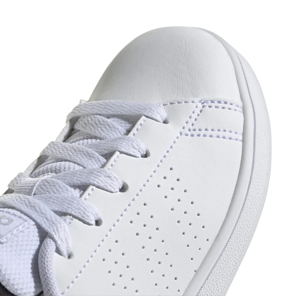 Sneakers bianche da ragazzo con strisce traforate adidas Advantage K - Image 8