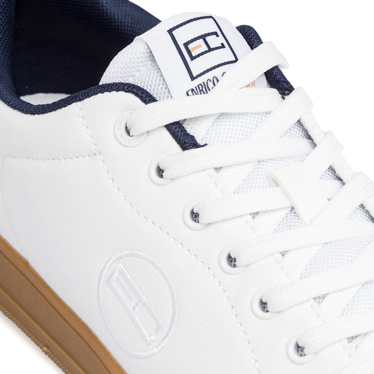 Sneakers bianche da uomo con dettagli blu e logo Enrico Coveri - Image 4