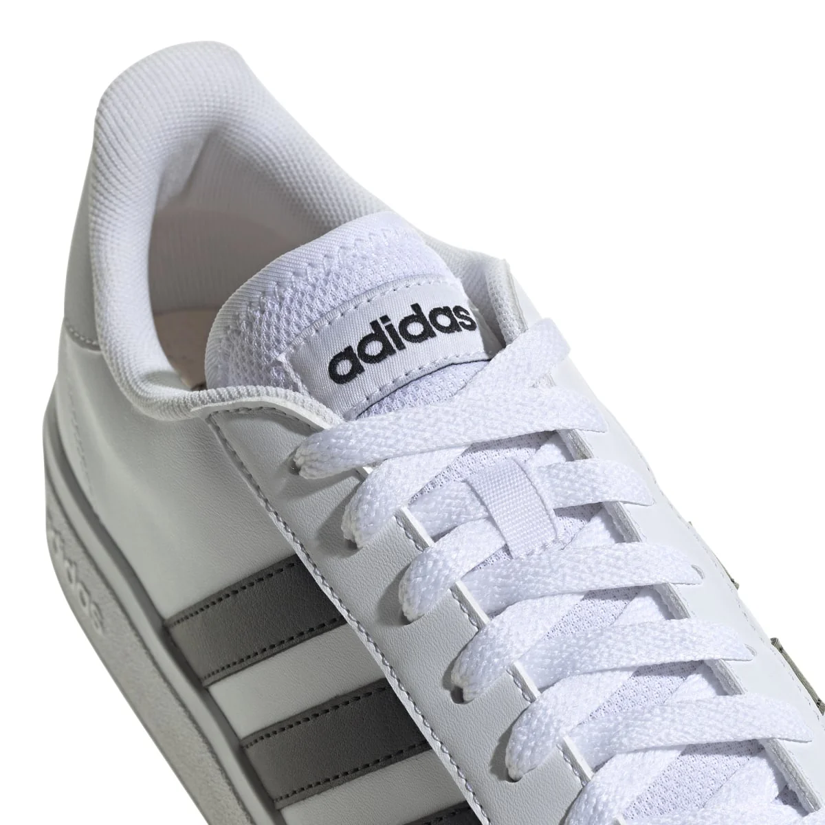 Sneakers bianche da uomo con strisce a contrasto adidas Grand Court Base 2.0 - Image 7