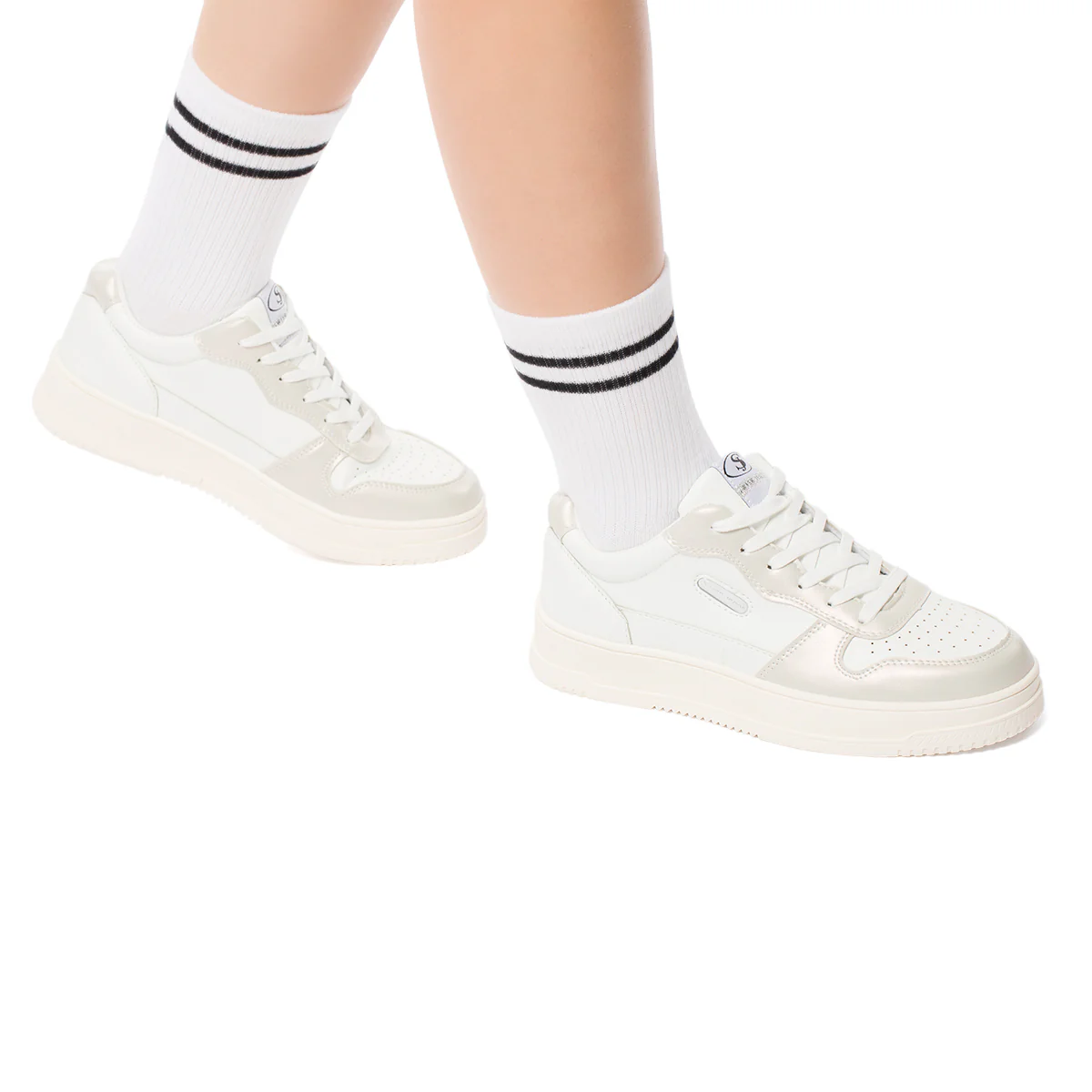 Sneakers bianche e beige da donna con dettagli traforati Swish Jeans - Image 3