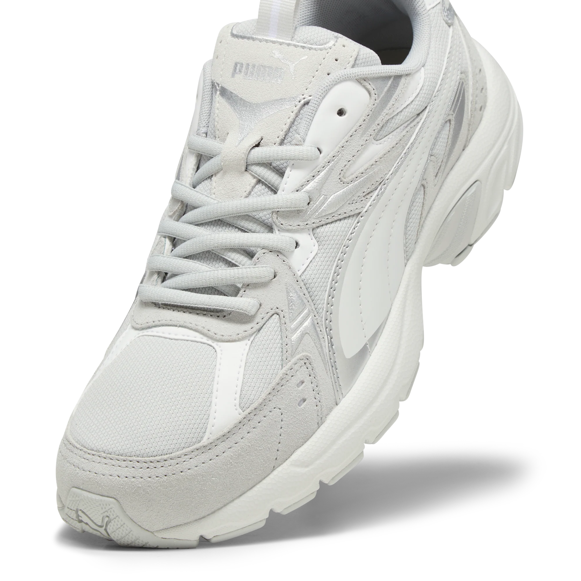 Sneakers Rétro bianche e grigie da donna Puma Milenio Tech - Image 8