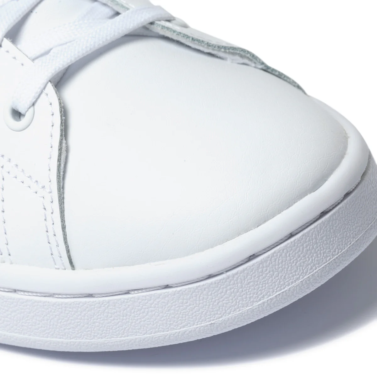 Sneakers bianche in pelle e similpelle con dettaglio verde sul tallone adidas Advantage - Image 5