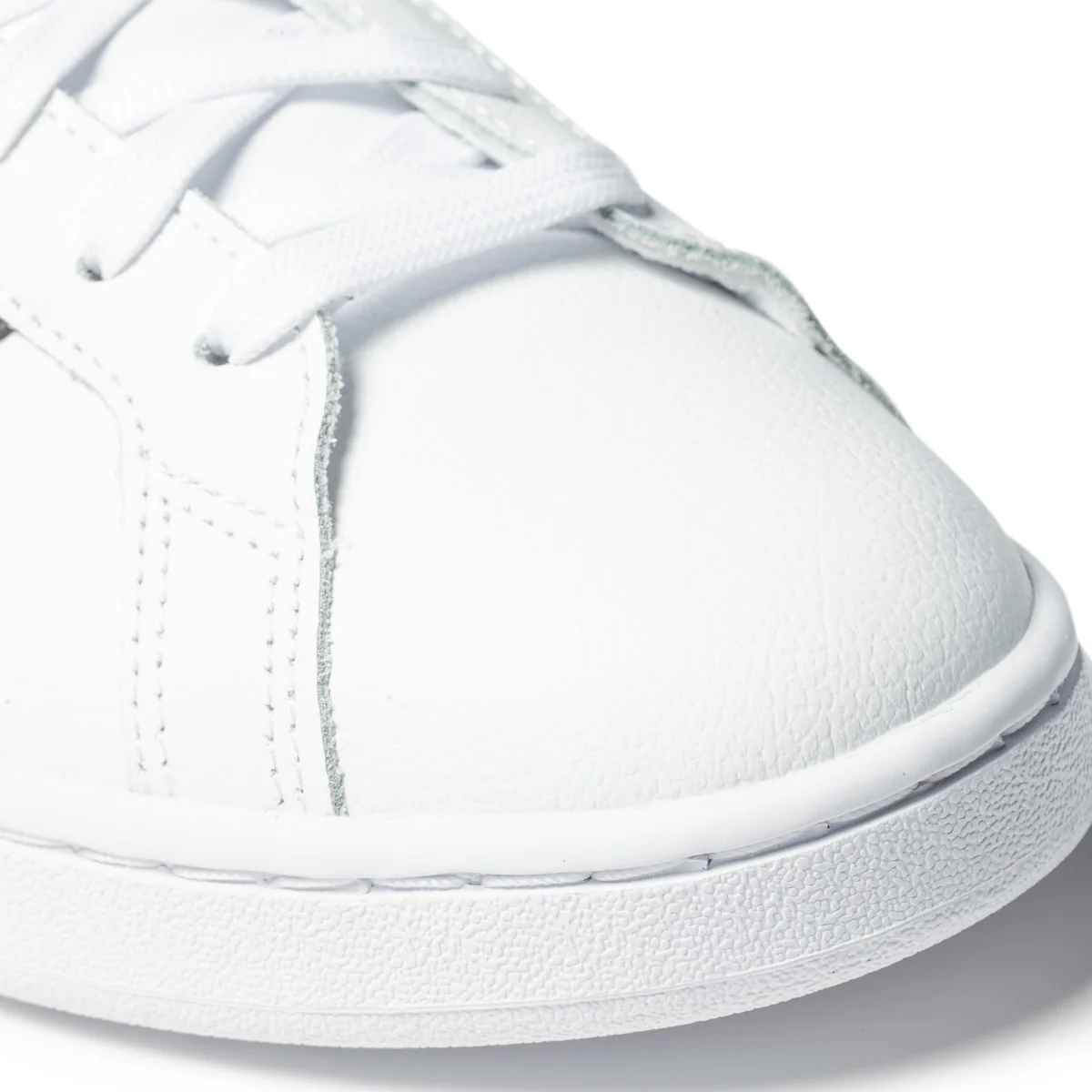 Sneakers bianche in pelle e similpelle con strisce a contrasto adidas Grand Court - Image 5