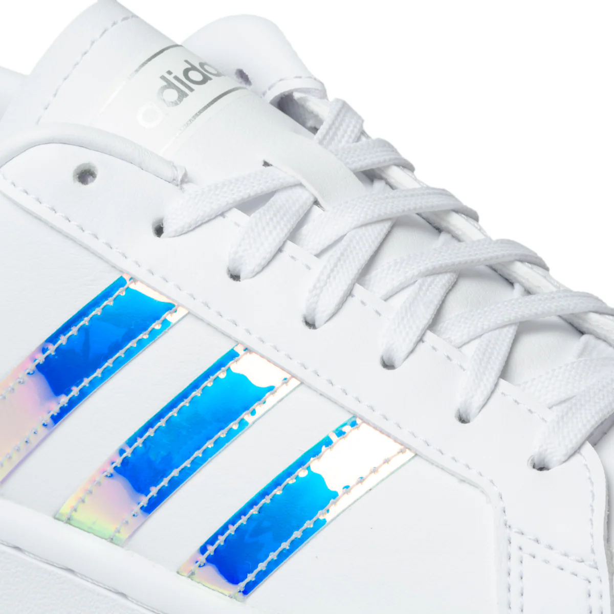 Sneakers bianche in pelle e similpelle con strisce cangianti adidas Grand Court - Image 6