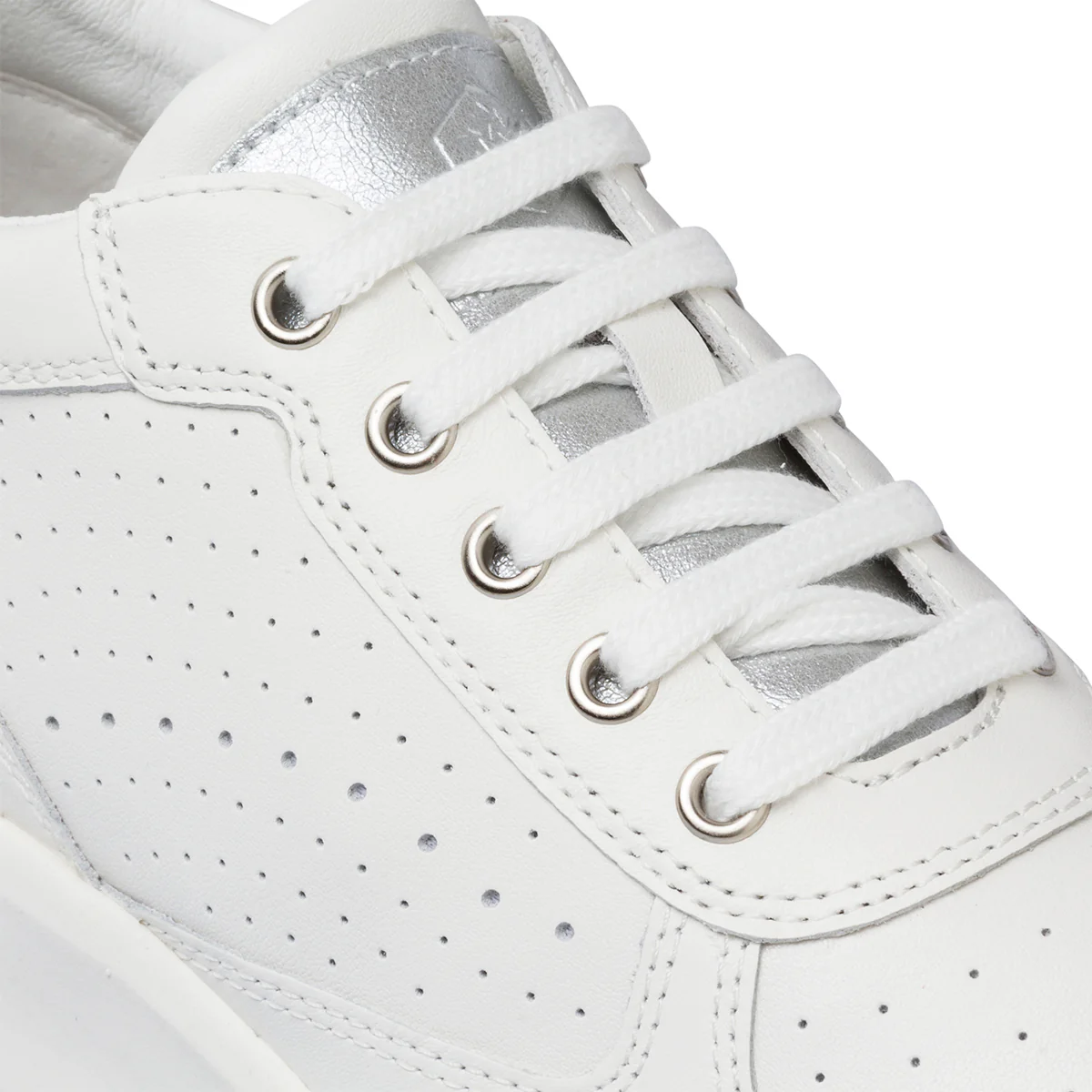 Sneakers bianche traforate da donna Lumberjack Lana - Image 6