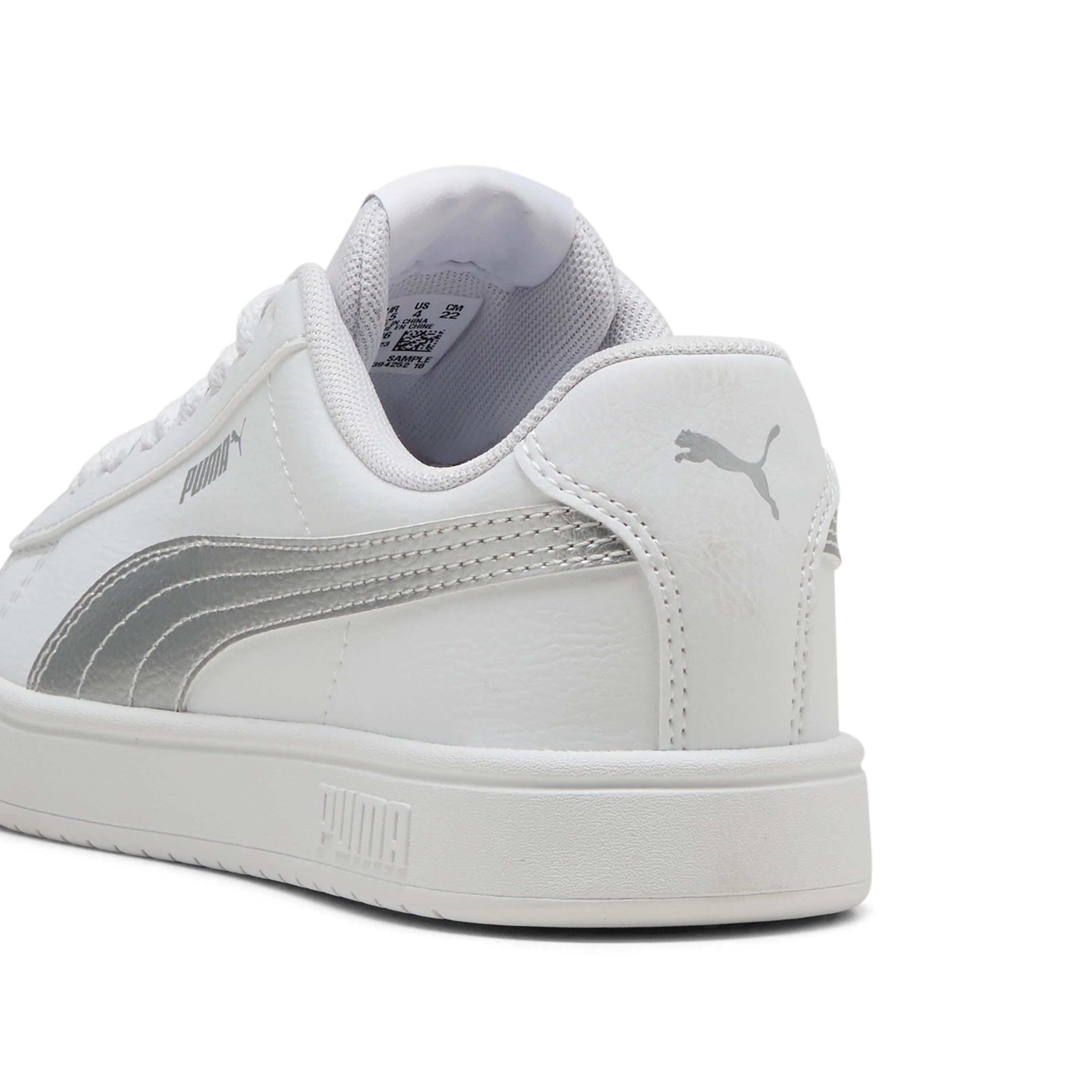 Sneakers casual bianche con dettaglio argento da ragazza Puma Rickie Classic - Image 4