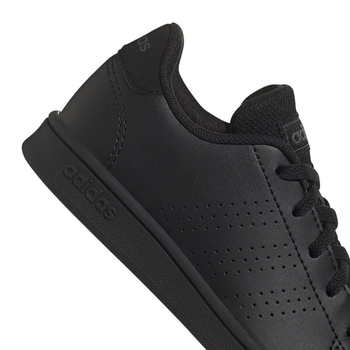 Sneakers da ragazzo nere con strisce traforate adidas Advantage K - Image 8