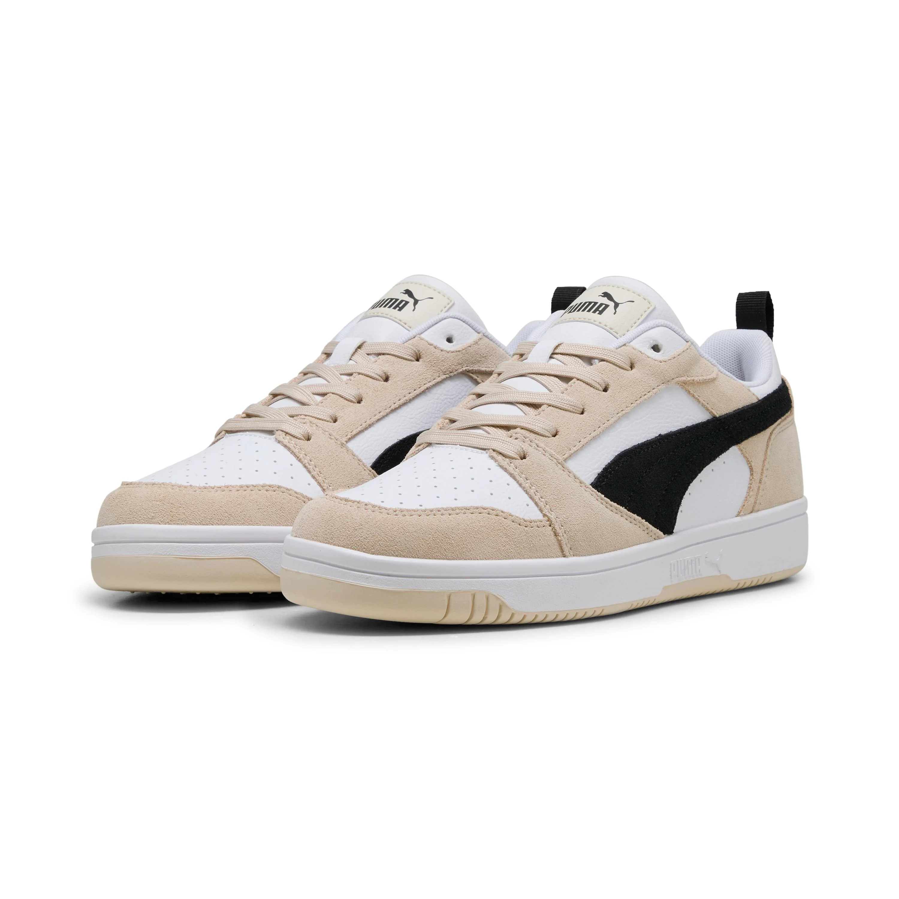 Sneakers da uomo beige e bianche con dettagli effetto scamosciato Puma Rebound v6 Low