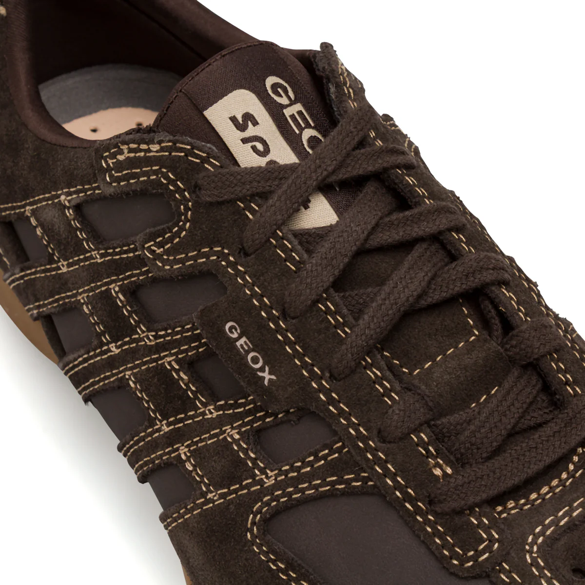 Sneakers da uomo marroni in pelle scamosciata con cuciture beige a contrasto Geox - Image 4