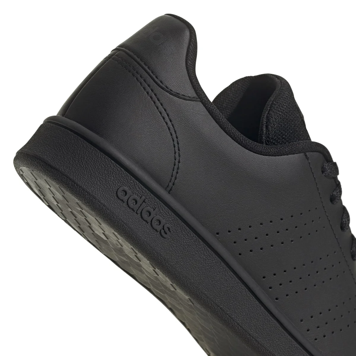 Sneakers da uomo nere con strisce traforate adidas Advantage Base - Image 8