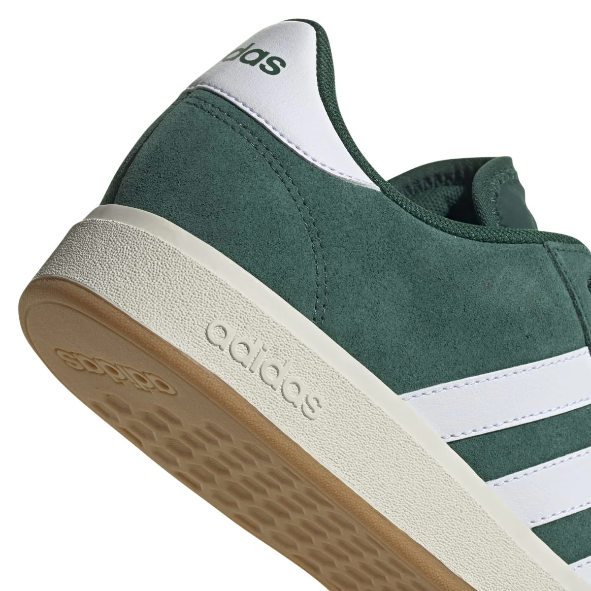 Sneakers da uomo verdi in pelle con logo adidas Grand Court Base 00s - Image 10